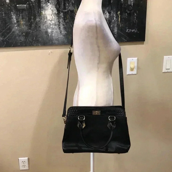 Bob Mackie Black Handbag with Double Handle and Crossbody/Shoulder Strap. - Picture 3 of 11